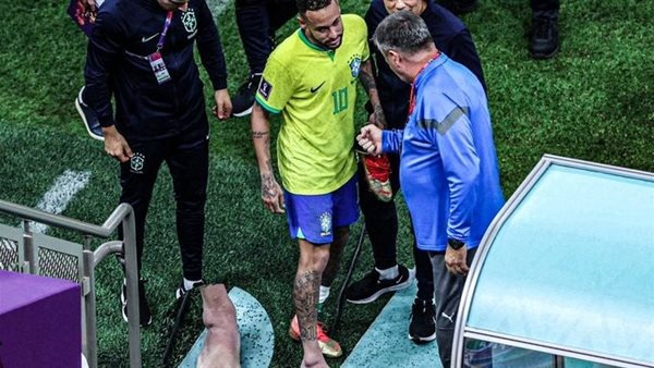 طبيب المنتخب البرازيلي يوضح إصابة نيمار بعد مباراة صربيا