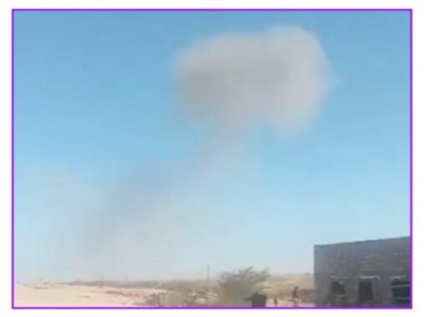 مسيرة تستهدف مركبات عسكرية في صحراء حضرموت وطيران حربي يقصف مجمع ا حكومي ا في تعز