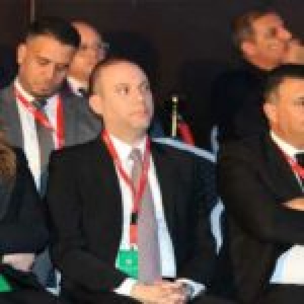 عضوان من المكتب الجامعي يغادران بعثة المنتخب إلى تونس عضوان من المكتب الجامعي يغادران بعثة المنتخب إلى تونس