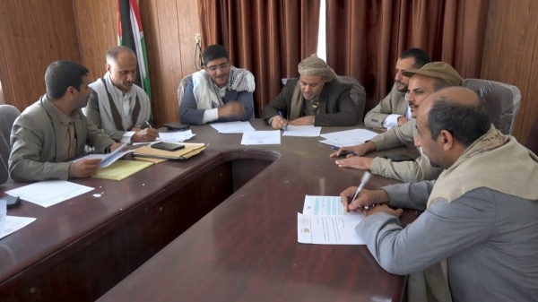 مناقشة تطوير خدمات النظافة والتحسين في عمران