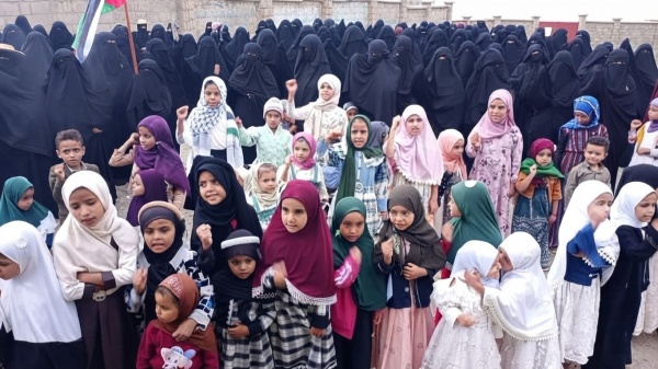 وقفات نسائية في حجة ثبات ا مع فلسطين واستنفار في مواجهة العدو السعودي