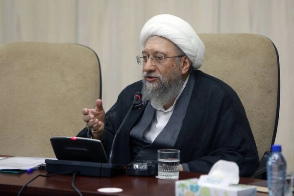 رئيس مجمع تشخيص مصلحة النظام إيران لن تتراجع عن مضيق هرمز