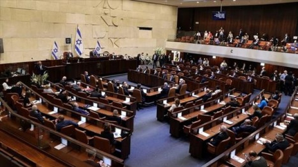 الانتخابات الإسرائيلية تزداد ضراوة آيزنكوت يتفوق على نتنياهو وأردان يفر ق الليكود الانتخابات الإسرائيلية تزداد ضراوة آيزنكوت يتفوق على نتنياهو وأردان يفر ق الليكود