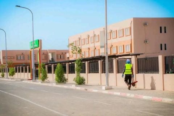 تعهد لهم بها الرئيس أساتذة جامعيون يطالبون بمنحهم قطعا أرضية تعهد لهم بها الرئيس أساتذة جامعيون يطالبون بمنحهم قطعا أرضية