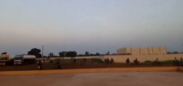 هجوم على قاعدة عسكرية في سان والجيش المالي يعلن التصدي له هجوم على قاعدة عسكرية في سان والجيش المالي يعلن التصدي له