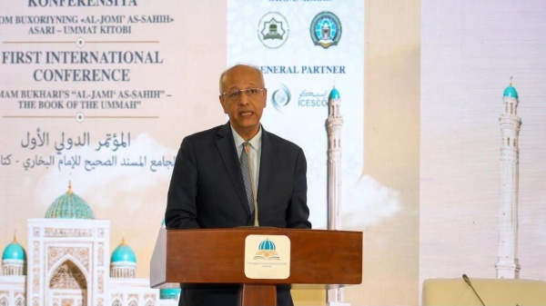 أحمد سعيد ولد اباه مديرا لديوان أمين عام منظمة التعاون الإسلامي أحمد سعيد ولد اباه مديرا لديوان أمين عام منظمة التعاون الإسلامي