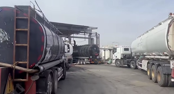 وزارة الطاقة إمدادات الوقود في نواكشوط مستمرة رغم تضرر كابلات المستودعات وزارة الطاقة إمدادات الوقود في نواكشوط مستمرة رغم تضرر كابلات المستودعات