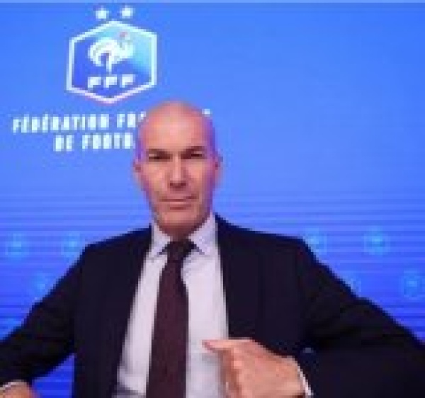زيدان مدربا لمنتخب فرنسا خلفا لديشان