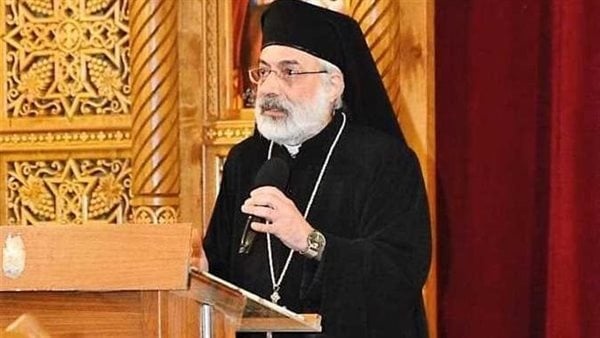 مطران المنيا للأقباط الكاثوليك يوجه نصائح للمقبلين على الزواج حول بناء الأسرة