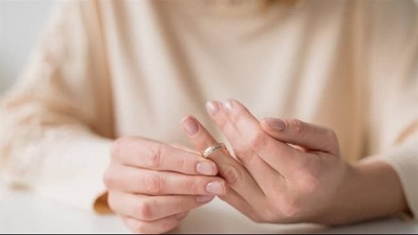 الخلع بعد سنوات الزواج هل يؤثر على حضانة الأطفال