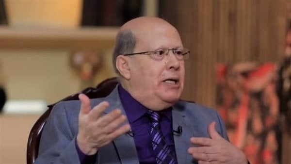 عبدالحليم قنديل تصريحات ترامب عن السيطرة على مضيق هرمز خادعة