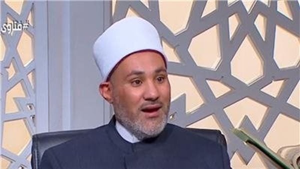 هل تصح صلاة الإمام إذا تذكر أثنائها أنه على غير وضوء أمين الفتوى يجيب