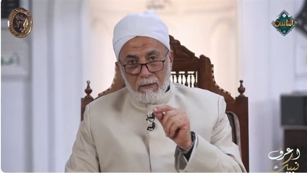 لماذا شارك النبي الصحابة في حفر الخندق يسري جبر يجيب لماذا شارك النبي الصحابة في حفر الخندق يسري جبر يجيب