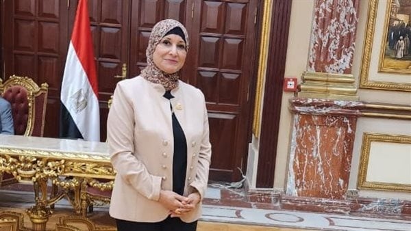 نقيب التمريض تكر م أطقم تمريض مستشفى أورام مدينة نصر تقدير ا لدورهن خلال حادث الحريق نقيب التمريض تكر م أطقم تمريض مستشفى أورام مدينة نصر تقدير ا لدورهن خلال حادث الحريق