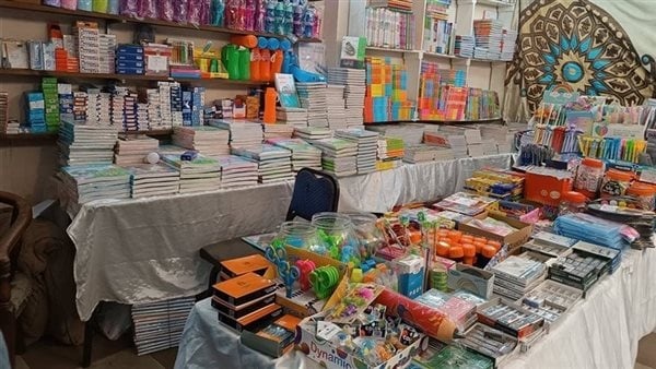 استعدوا تخفيضات كبيرة على أسعار الأدوات المدرسية بالأسواق والأسعار تبدأ من ٥ جنيه فيديو استعدوا تخفيضات كبيرة على أسعار الأدوات المدرسية بالأسواق والأسعار تبدأ من ٥ جنيه فيديو