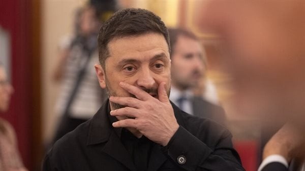 زيلينسكي يشكو من الإهمال الأمريكي لأوكرانيا لسنا في دائرة التركيز