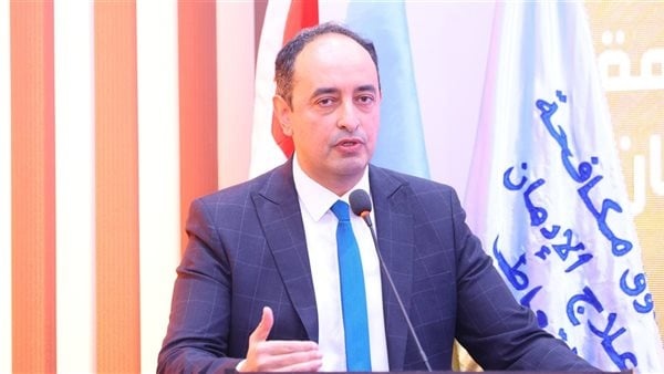 عمرو عثمان زيارات منزلية مكثفة للتوعية بمخاطر الإدمان في حياة كريمة والمناطق المطورة