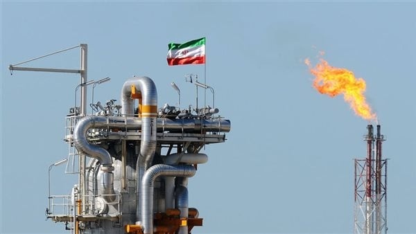 تانكر تراكرز لتتبع السفن إنتاج النفط الإيراني حالي ا بالكاد يفي بالاحتياجات المحلية تانكر تراكرز لتتبع السفن إنتاج النفط الإيراني حالي ا بالكاد يفي بالاحتياجات المحلية