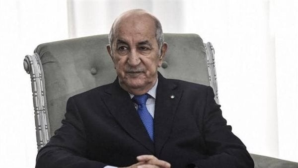 الجزائر تعيد سفيرها إلى مالي بعد استدعائه للتشاور الجزائر تعيد سفيرها إلى مالي بعد استدعائه للتشاور