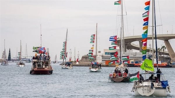 فرنسا تحقق باعتداء الاحتلال على نشطاء أسطول الصمود