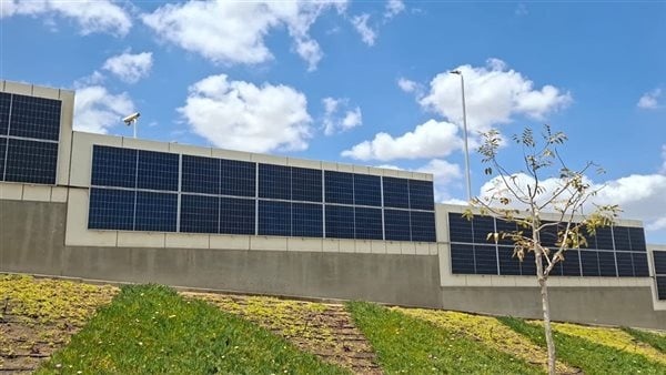 تعطيل أكبر مشروع للطاقة الشمسية المجتمعية في بريطانيا خلال الصيف تعطيل أكبر مشروع للطاقة الشمسية المجتمعية في بريطانيا خلال الصيف