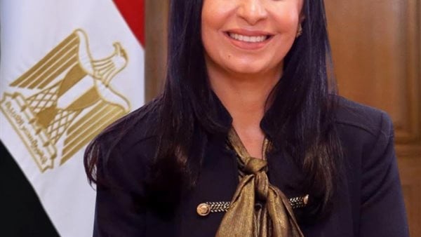 وزيرة التضامن المنتجات الحرفية المصرية تحصد المراكز الأولى في المعارض الدولية