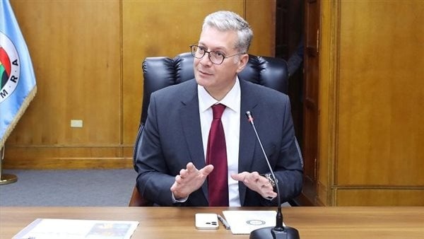 البترول هناك تنسيق مستمر مع وزارة الكهرباء لتوفير احتياجات الدولة من الغاز البترول هناك تنسيق مستمر مع وزارة الكهرباء لتوفير احتياجات الدولة من الغاز
