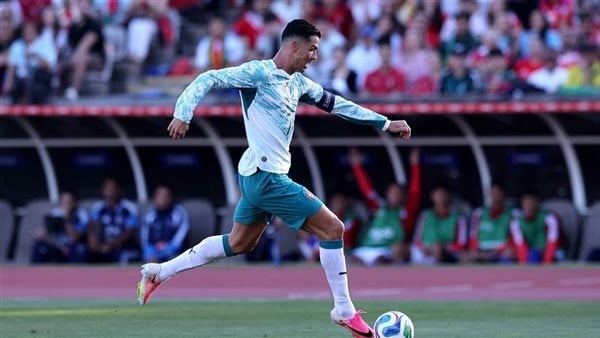 البرتغال تستعد للمونديال بالتغب على تشيلي بهدفين ودي ا