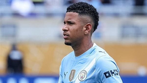 تقارير توتنهام يقترب من ضم سافينيو مقابل 76 مليون يورو تقارير توتنهام يقترب من ضم سافينيو مقابل 76 مليون يورو