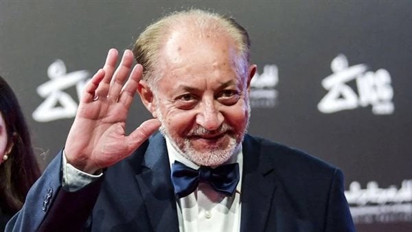 عبد العزيز مخيون وموسيقار الأجيال علاقة فنية صنعتها الموهبة والشبه الكبير عبد العزيز مخيون وموسيقار الأجيال علاقة فنية صنعتها الموهبة والشبه الكبير