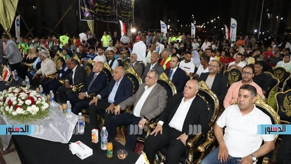 بأعلام مصر أطفال حي الأسمرات يشاهدون افتتاح كأس العالم بحضور محافظ القاهرة بأعلام مصر أطفال حي الأسمرات يشاهدون افتتاح كأس العالم بحضور محافظ القاهرة