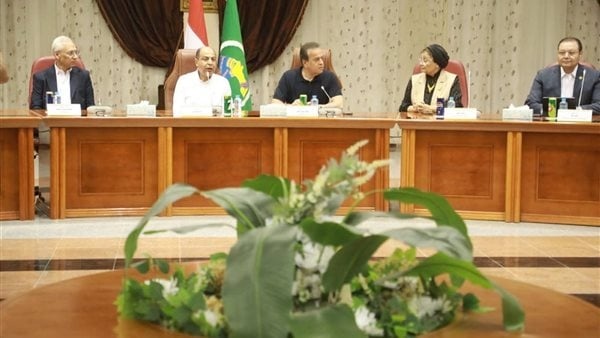 اجتماع حكومي استعداد ا لإطلاق منظومة التأمين الصحي الشامل بالمنيا