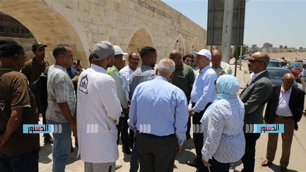محافظ القاهرة يتفقد أعمال سور مجرى العيون والسيدة عائشة محافظ القاهرة يتفقد أعمال سور مجرى العيون والسيدة عائشة