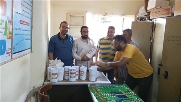 ضبط 55 كيلو من مادة ثاني أكسيد التيتانيوم المحظورة داخل محلات عصير القصب بالغربية ضبط 55 كيلو من مادة ثاني أكسيد التيتانيوم المحظورة داخل محلات عصير القصب بالغربية