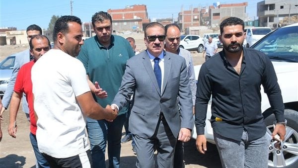 محافظ بورسعيد يتابع تطوير طريق الرضوان أم خلف ويشدد على سرعة الإنجاز محافظ بورسعيد يتابع تطوير طريق الرضوان أم خلف ويشدد على سرعة الإنجاز