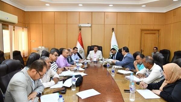 الفيوم تواصل تسريع ملف تقنين أراضي الدولة اجتماع موسع لحسم الطلبات بـ3 مراكز الفيوم تواصل تسريع ملف تقنين أراضي الدولة اجتماع موسع لحسم الطلبات بـ3 مراكز