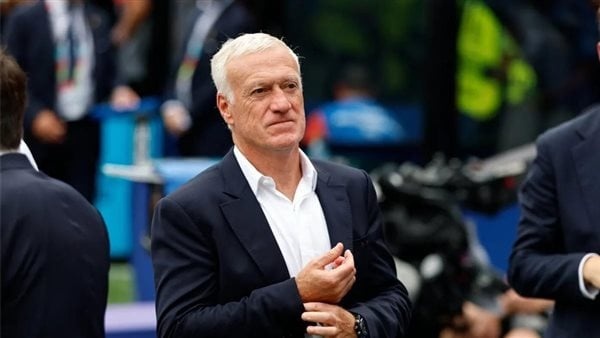 فيفا يرفض طلب فرنسا بارتداء شارة سوداء تكريم ا لوالدة ديشامب قبل مواجهة النرويج