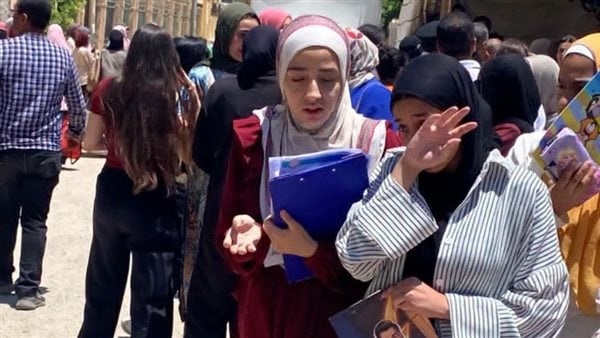 متاح الآن تظلمات الدبلومات الفنية 2026 لمدة 15 يوم ا رسوم وضوابط الاطلاع على كراسات الإجابة