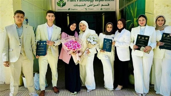 طلاب زراعة بنها يبتكرون نظاما بالذكاء الاصطناعي للكشف المبكر عن أمراض الفلفل طلاب زراعة بنها يبتكرون نظاما بالذكاء الاصطناعي للكشف المبكر عن أمراض الفلفل
