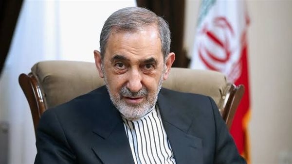 مستشار خامنئي التحركات الأمريكية تدفع المنطقة نحو النار مستشار خامنئي التحركات الأمريكية تدفع المنطقة نحو النار