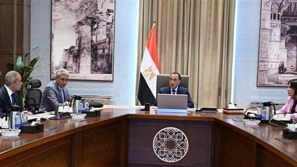 رئيس الوزراء الدولة أقرت العديد من التيسيرات والمحفزات المختلفة الداعمة لقطاع السياحة رئيس الوزراء الدولة أقرت العديد من التيسيرات والمحفزات المختلفة الداعمة لقطاع السياحة