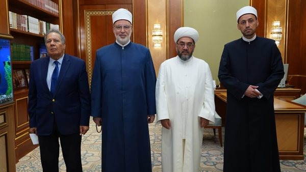 الضويني يلتقي مفتي أوزبكستان ويؤكدان عمق العلاقات الأزهرية الأوزباكستانية الضويني يلتقي مفتي أوزبكستان ويؤكدان عمق العلاقات الأزهرية الأوزباكستانية