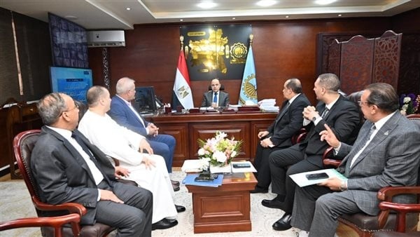 محافظ الغربية التنسيق مع النواب يحقق نقلة نوعية في الأداء التنفيذي بما يلبي تطلعات الأهالي محافظ الغربية التنسيق مع النواب يحقق نقلة نوعية في الأداء التنفيذي بما يلبي تطلعات الأهالي