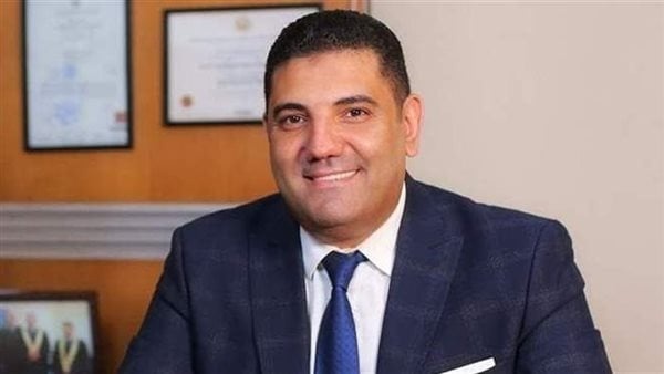 احمد عبد المجيد خط العلمين ـ موسكو خطوة مهمة لتنشيط السياحة وجذب المزيد من السائحين الروس لمصر