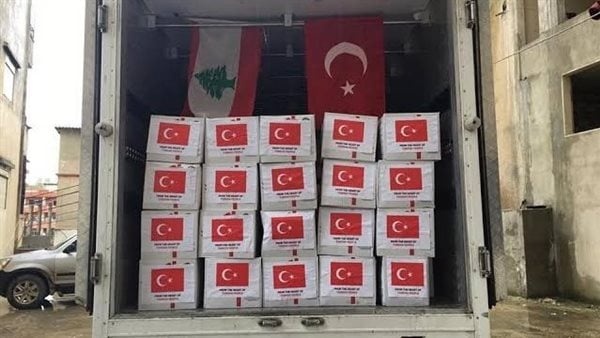 إغاثية تركية لدعم أهالى بنت جبيل اللبنانية إغاثية تركية لدعم أهالى بنت جبيل اللبنانية
