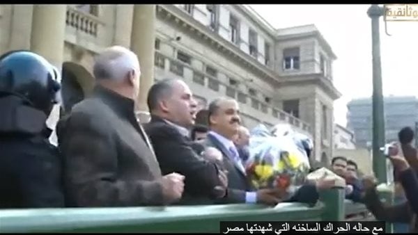 الشيطان شاطر كيف تحولت روز اليوسف إلى أحد أبرز الأصوات المعارضة لحكم الإخوان الشيطان شاطر كيف تحولت روز اليوسف إلى أحد أبرز الأصوات المعارضة لحكم الإخوان