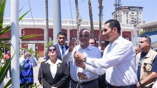 وزير الشباب ومحافظ الإسكندرية يشهدان بداية احتفالية اليوم الرياضي العربي وزير الشباب ومحافظ الإسكندرية يشهدان بداية احتفالية اليوم الرياضي العربي