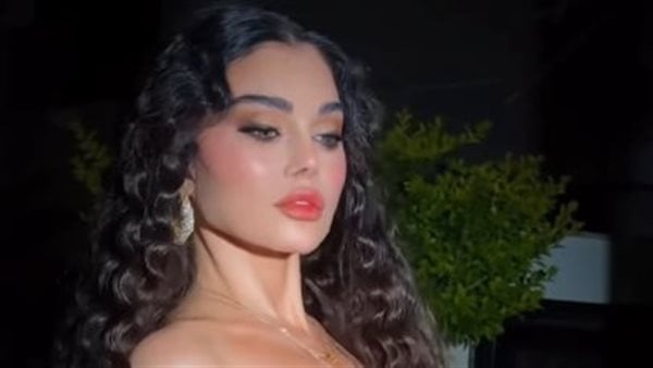 هيفاء وهبي من حفل الساحل الشمالي مصر عظيمة هيفاء وهبي من حفل الساحل الشمالي مصر عظيمة