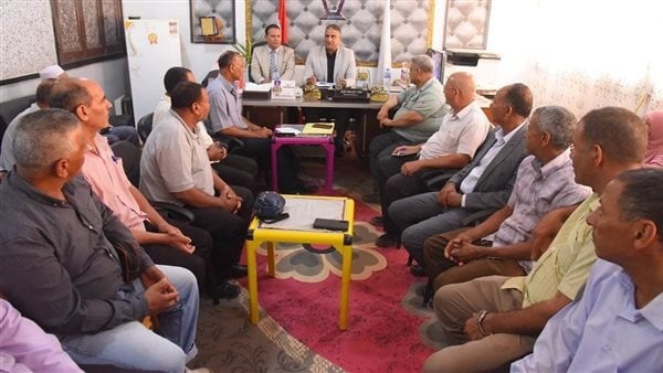 مدير تعليم الوادي الجديد نجاح المنظومة التعليمية يتطلب تكامل الأدوار وتضافر الجهود مدير تعليم الوادي الجديد نجاح المنظومة التعليمية يتطلب تكامل الأدوار وتضافر الجهود