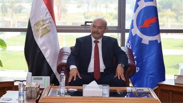 قرارات خدمية جديدة بالسويس مسجد بمدينة الشهداء وخطة للقضاء على الأمية قرارات خدمية جديدة بالسويس مسجد بمدينة الشهداء وخطة للقضاء على الأمية